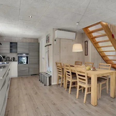 2 Bedroom Lovely In Dom wakacyjny